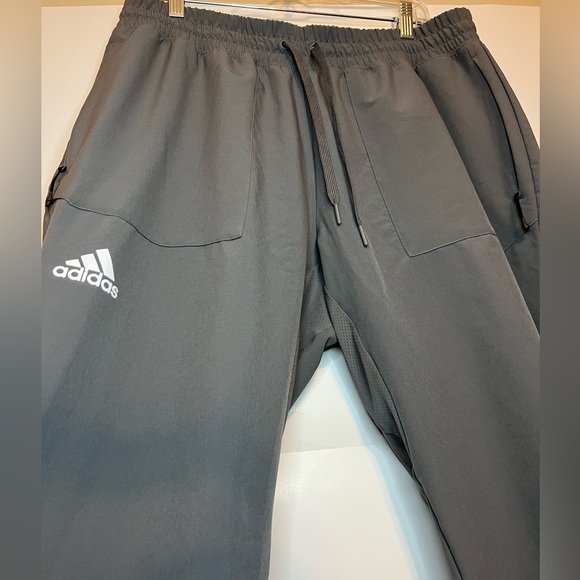 Adidas XL gray mid rise regular fit pants - Picture 2 of 8